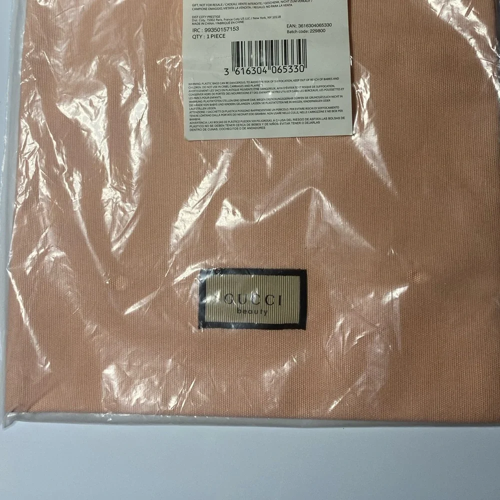 NWT Gucci Beauty Peach Blush Canvas Tie Bag